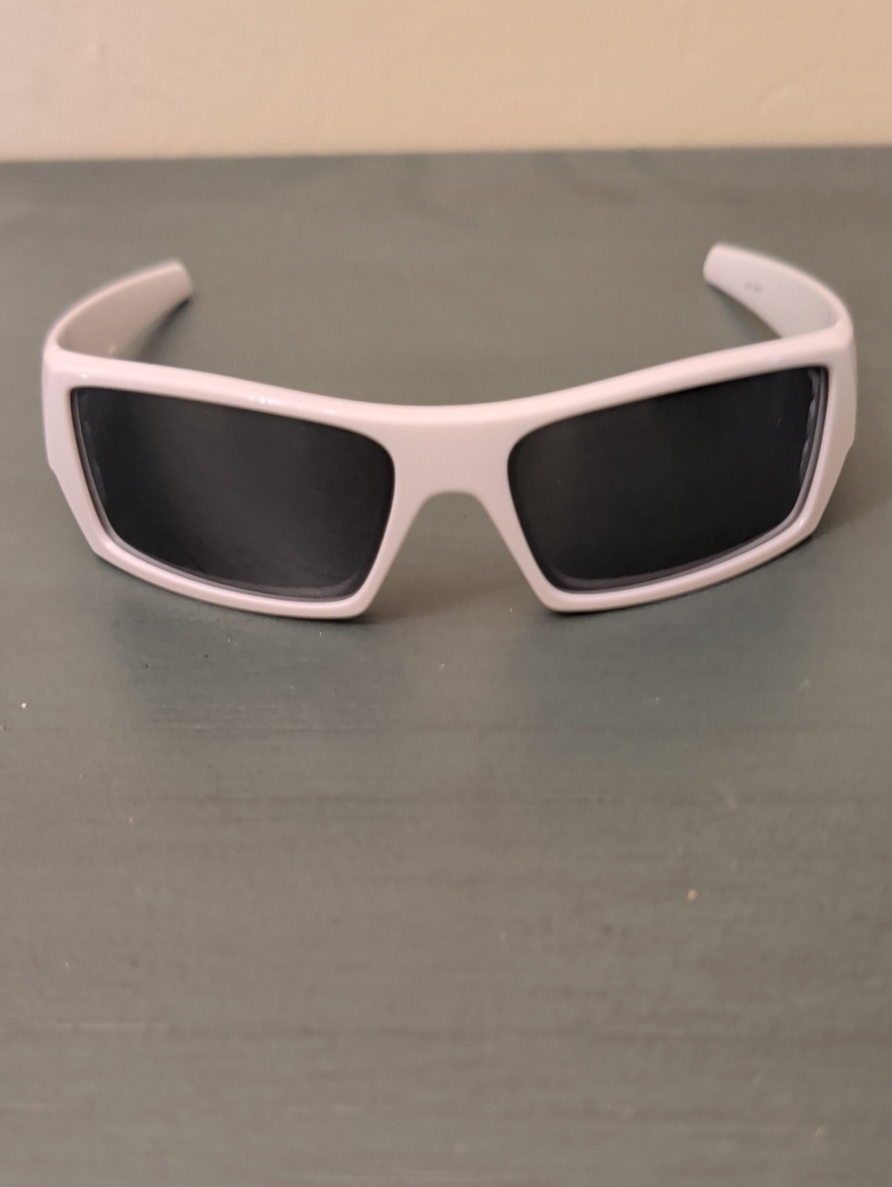 Oakley Gascan Sunglasses - Pre-owned -Excellent Condition